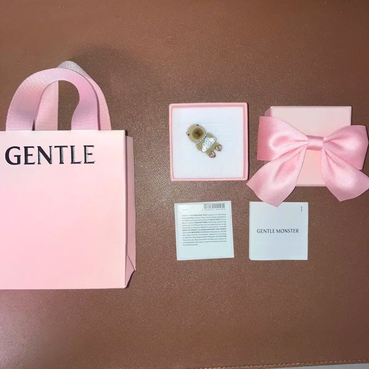 GENTLE MONSTER ジェニチャーム ハート　新品未使用品 2025年最新】gentle monster jennie hushの人気アイテム - メルカリ