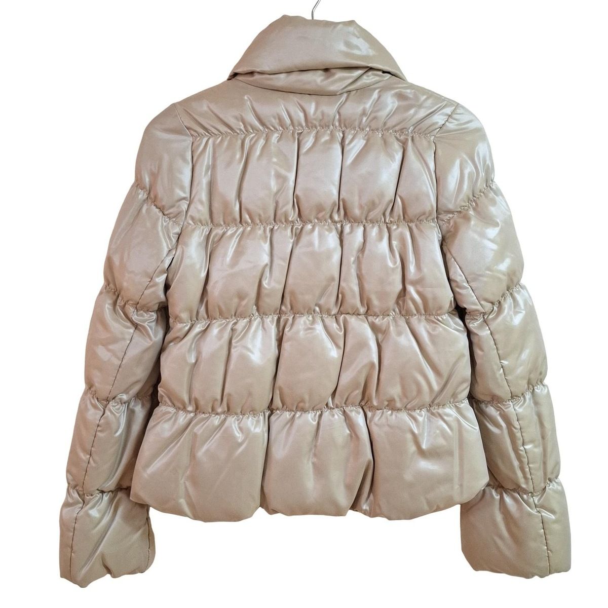 ジョセフ JOSEPH ダウンコート サイズ36 M ベージュ レディース ファー/冬物 コート 中古・古着通販JOSEPH (ジョゼフ) BYROAD ⁄ ADS DOWN コート グレー