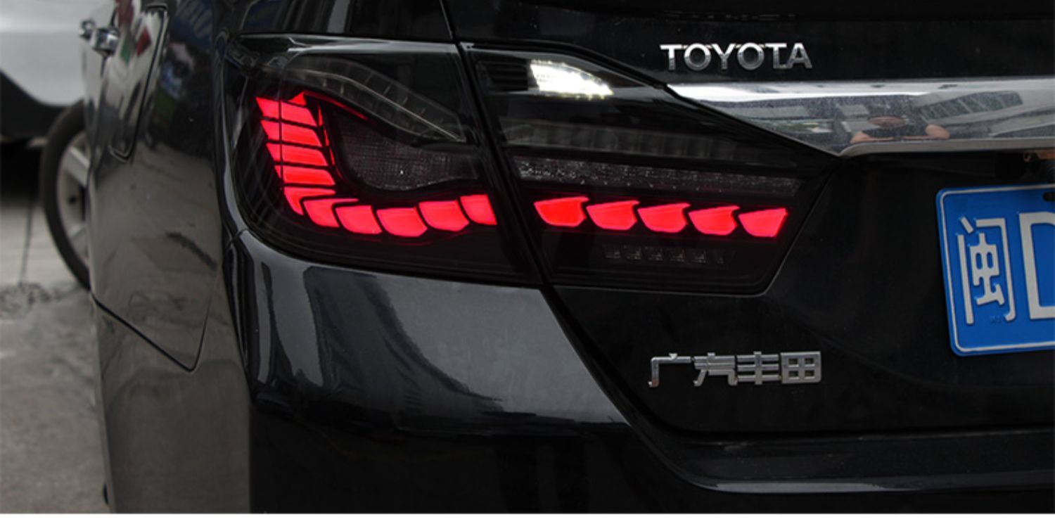 リアテールランプ