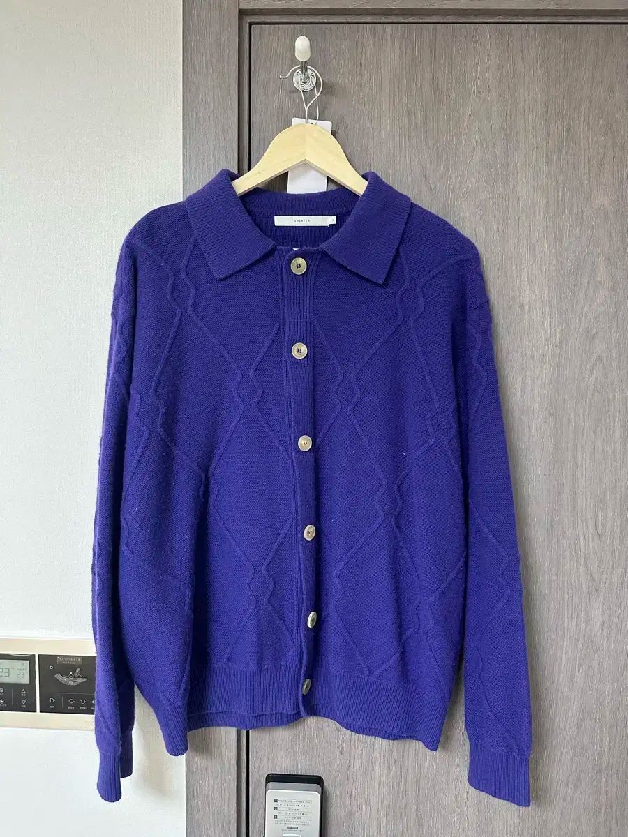 【雷市場（ポンジャン）商品韓国直送】 SHIRTER(シャーター) ロゴカーディガン M 紫