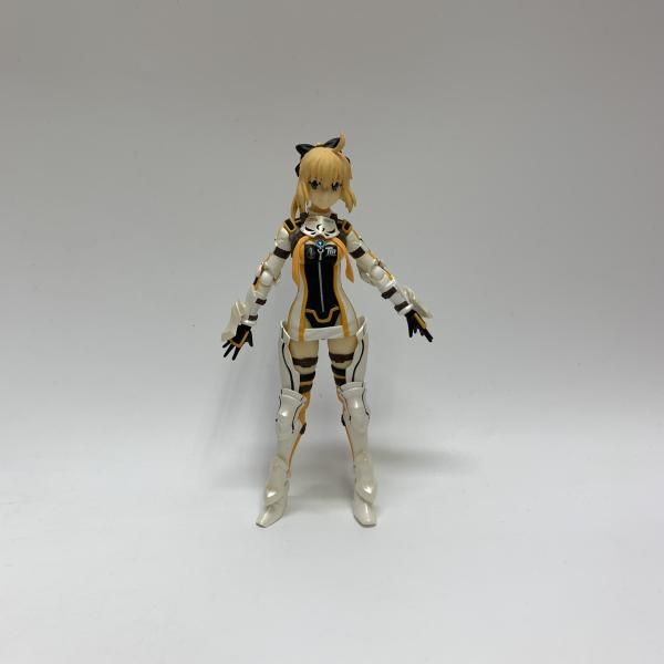 新品未開封]アルトリア・ペンドラゴン レーシングVer. フィギュア