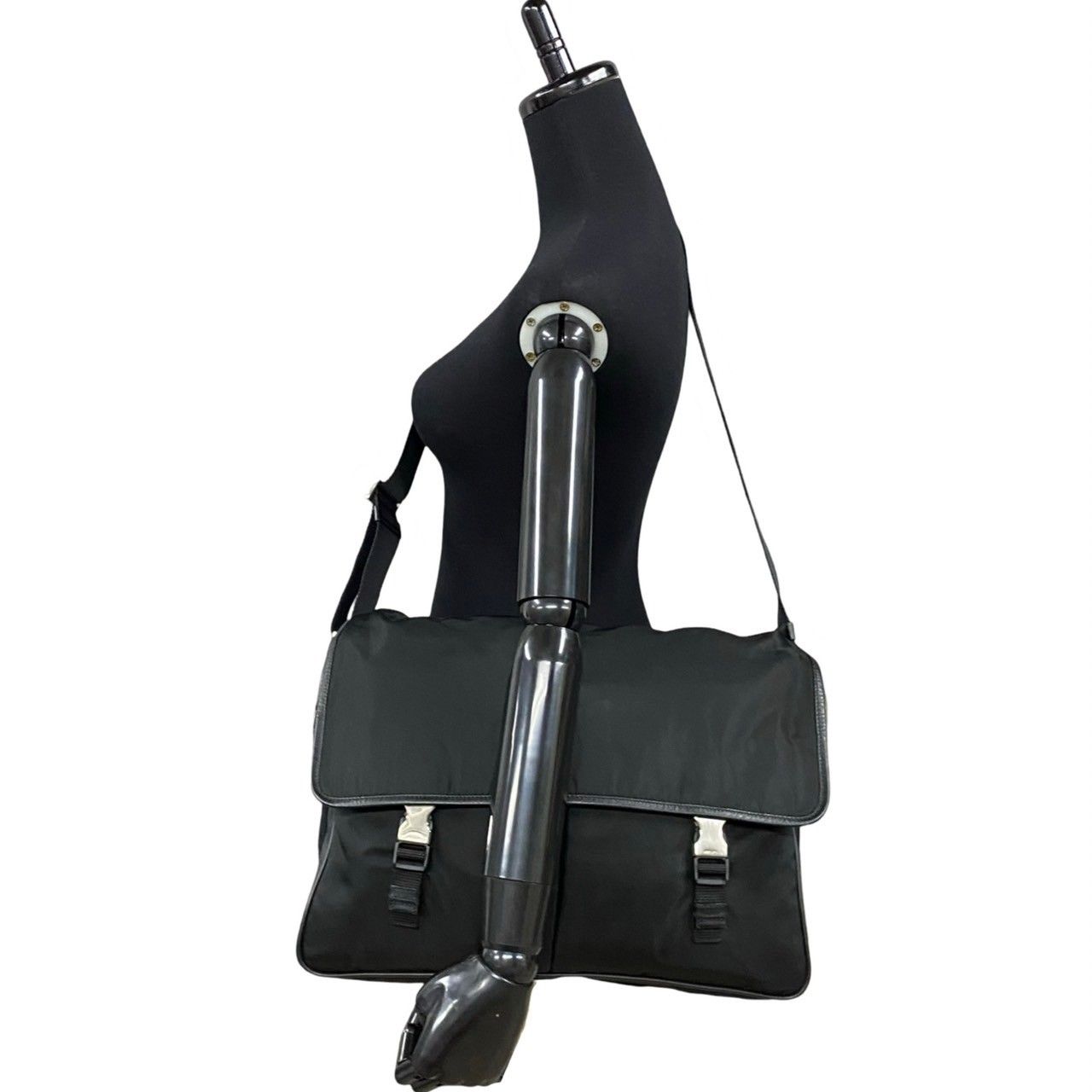 プラダ オールレザー 黒 美品！ A4 ビジネスバッグ ハンドバッグ 本革 未使用 PRADA プラダ 本革バック A4