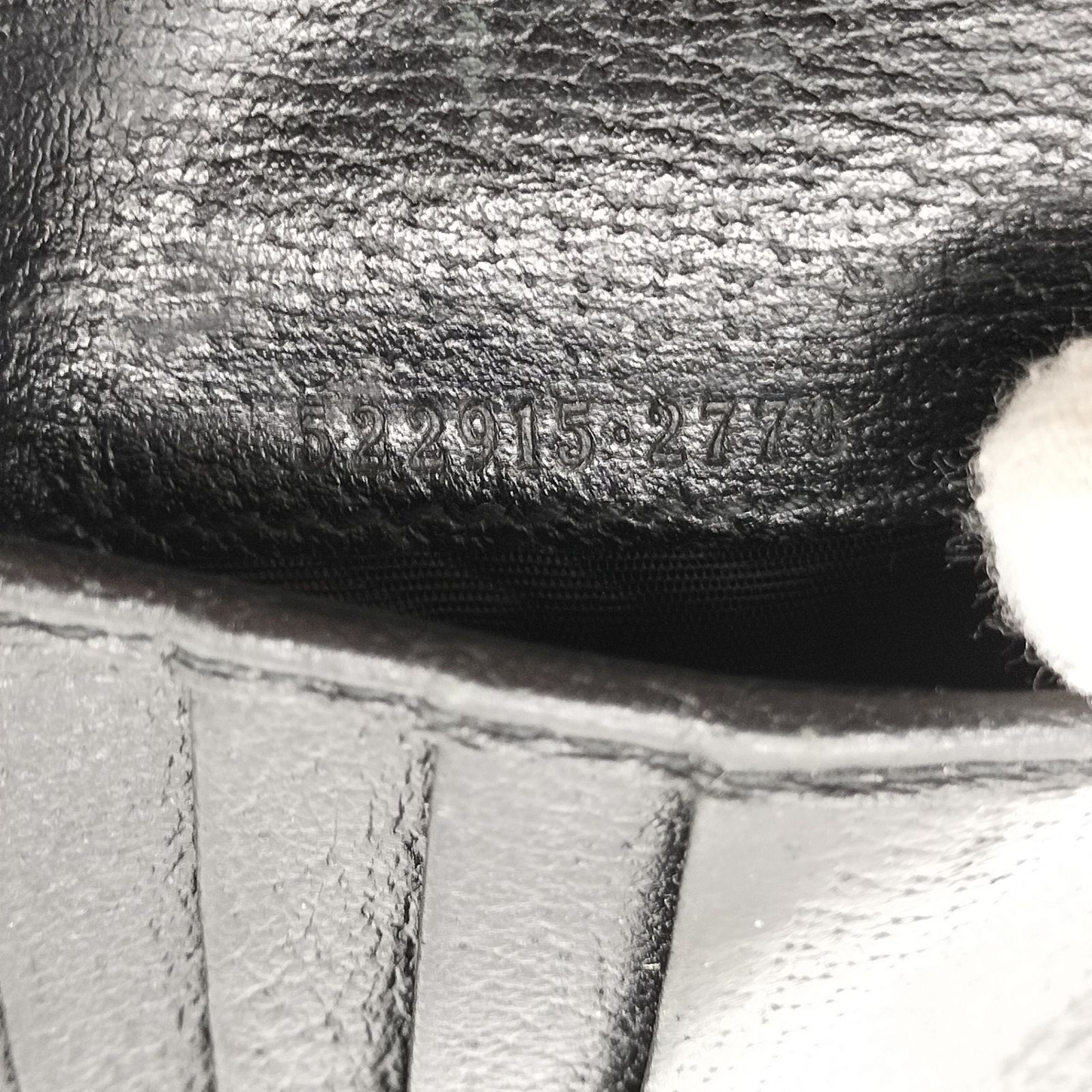 メタルビー✨ブラックレザー】 グッチ Gucci 二つ折り 財布 アニマリエ