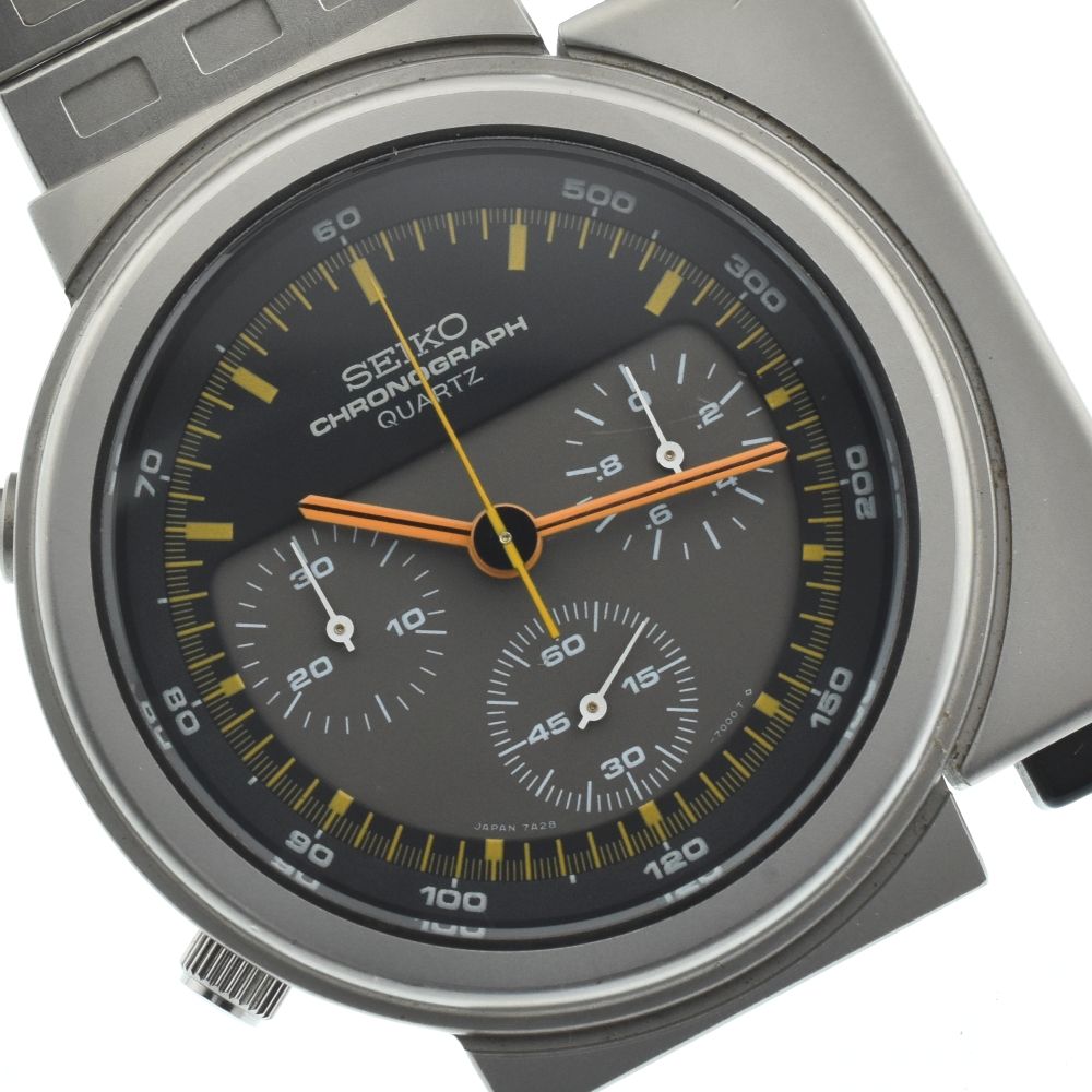 SEIKOクロノグラフ　ジウジアーロ 世界初のクォーツクロノグラフ、7A28シリーズのなかでも特にレア