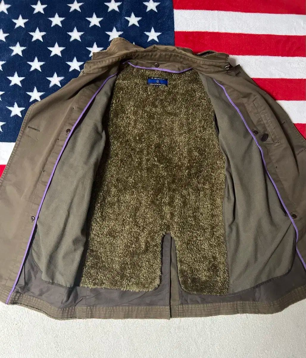 ミリタリーコート