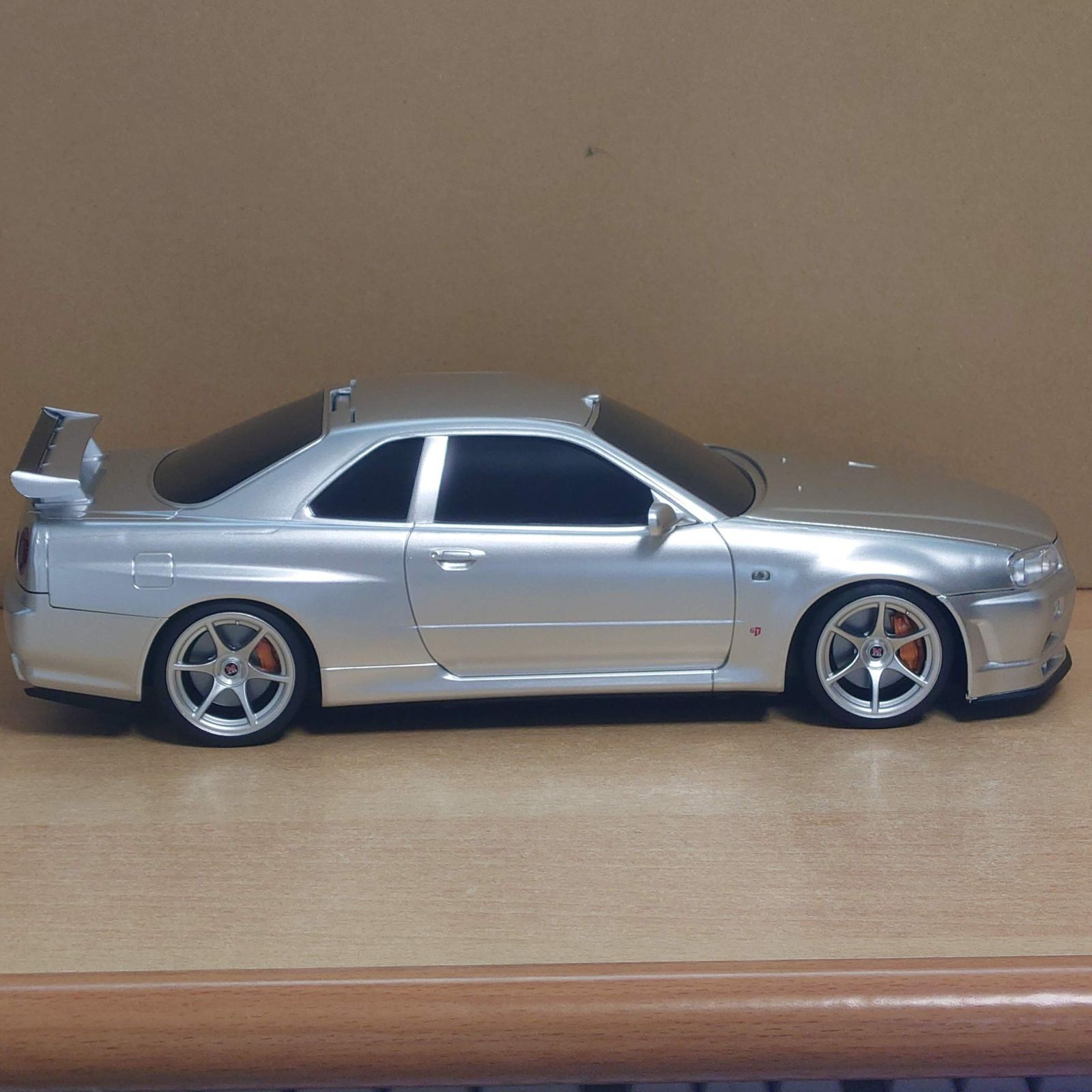 日産スカイライン