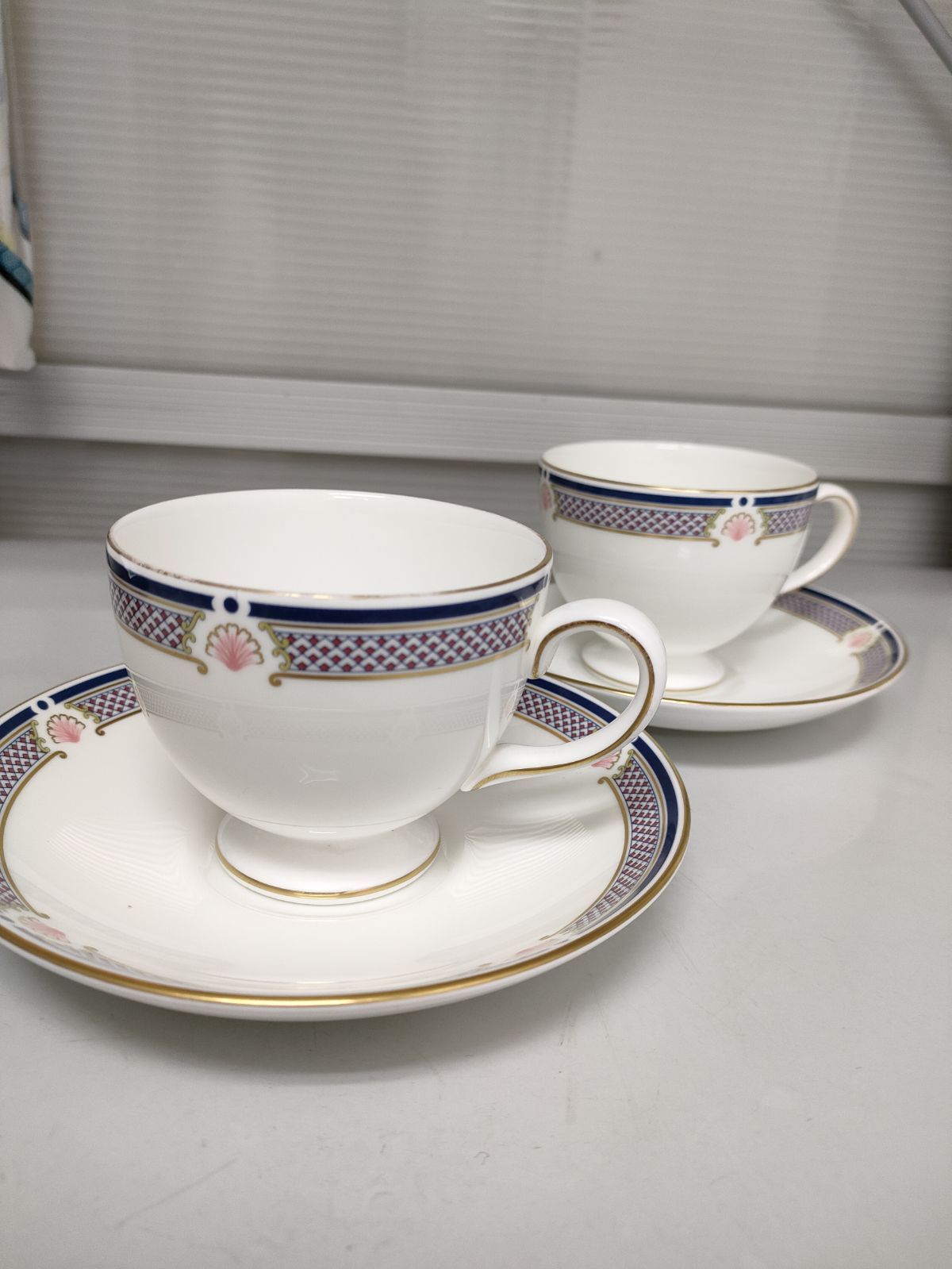 ◇WEDGWOOD ウェッジウッド ウェーバリー カップ＆ソーサー ２セット ...