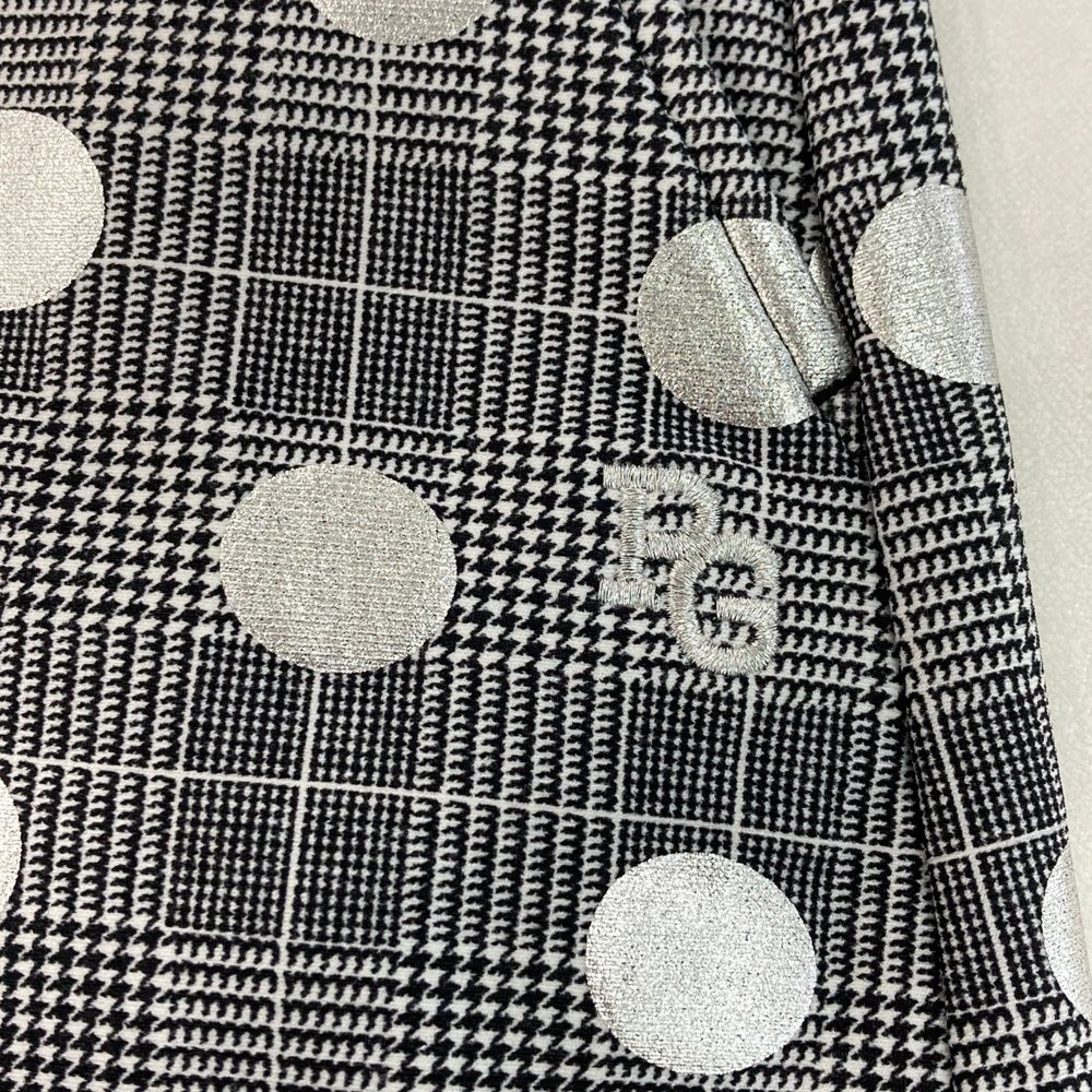 240101535129 ゴルフウェア