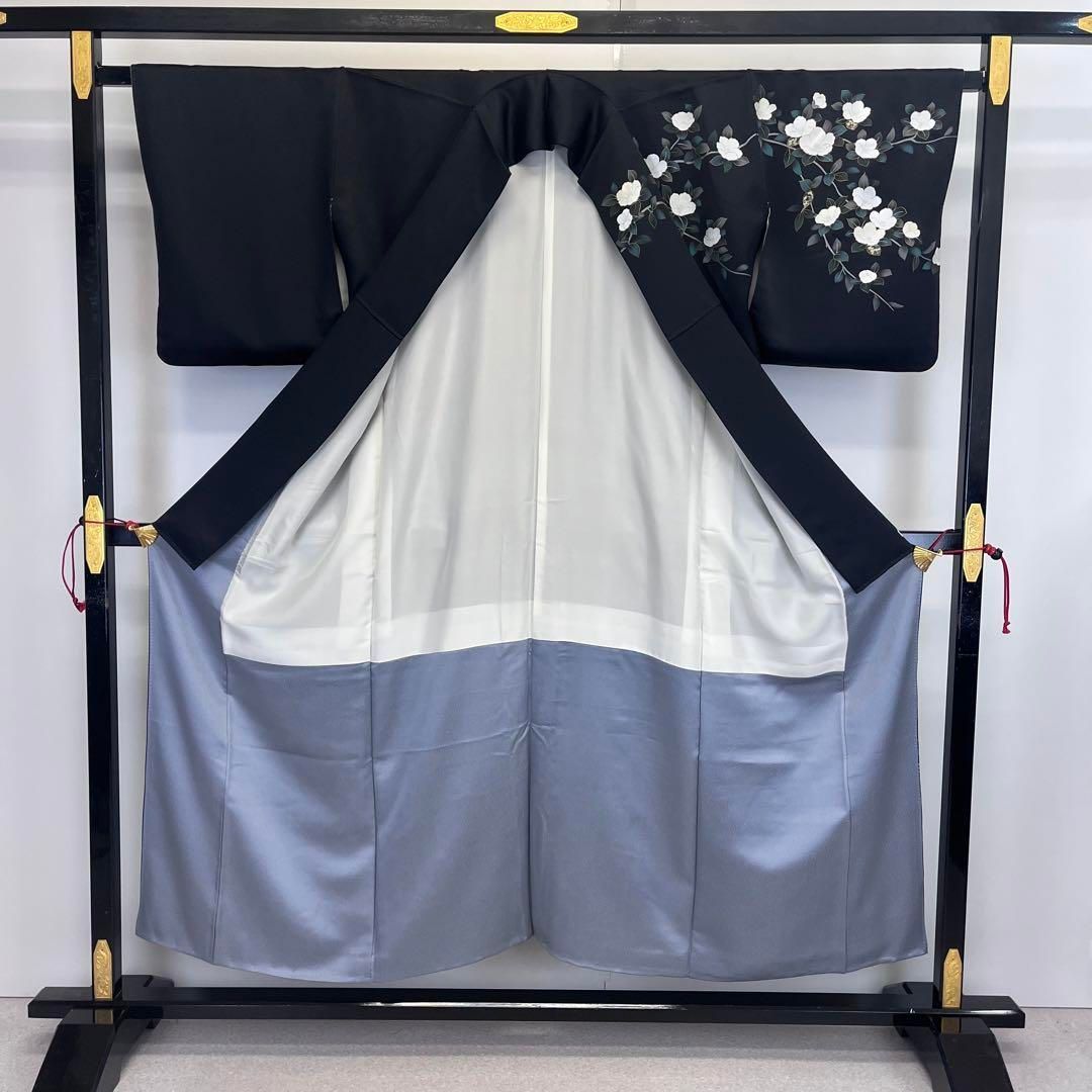 訪問着 椿の花 観世水模様 金彩 黒色 ガード加工 K-3848 - メルカリ 