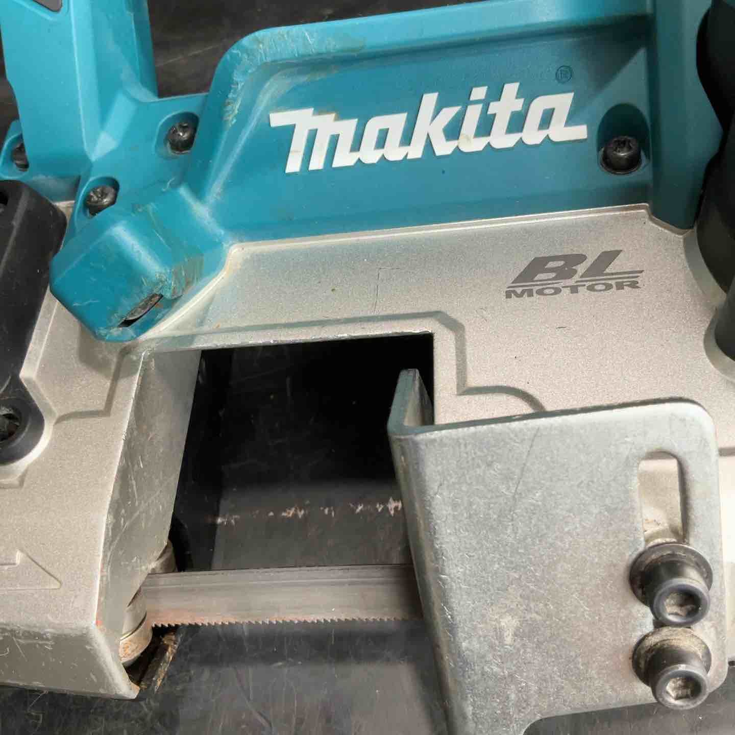 コードレスポータブルバンドソー