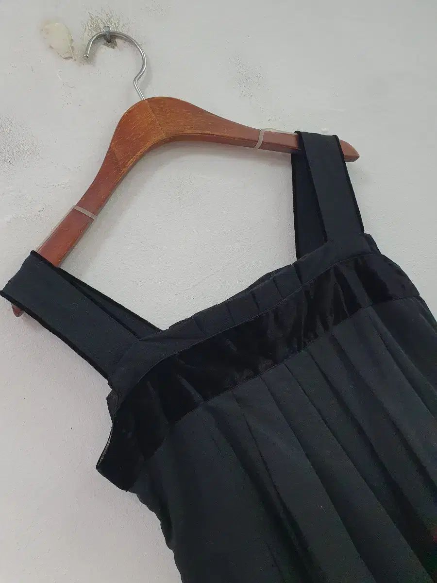 ブラックバーバリー ブルーレーベル ワンピース 黒 BURBERRY BLUE