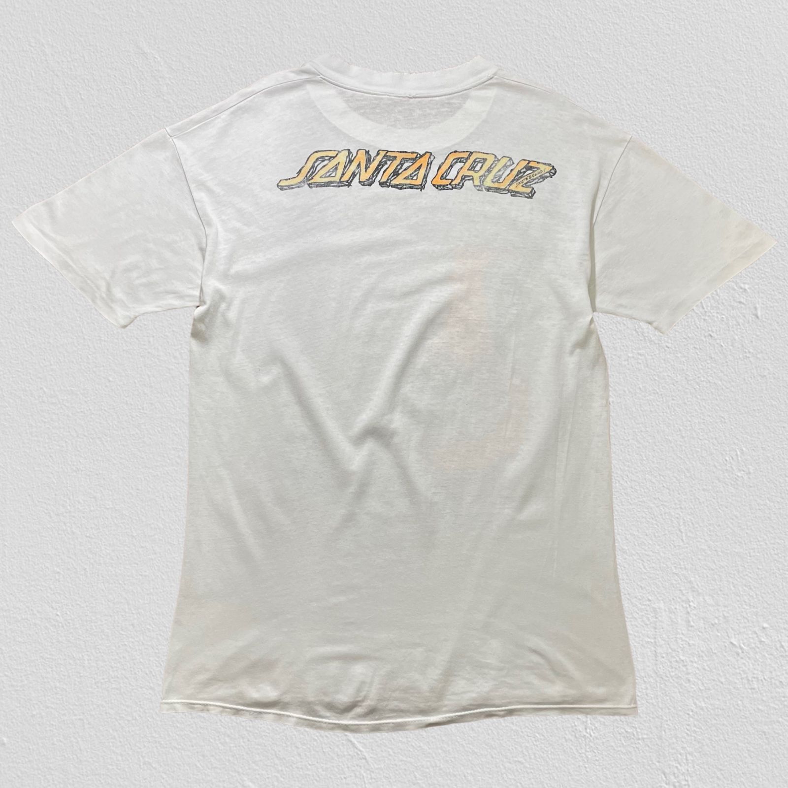 90's bootleg? SANTA CRUZ “BOD BOYLE” tee - メルカリ