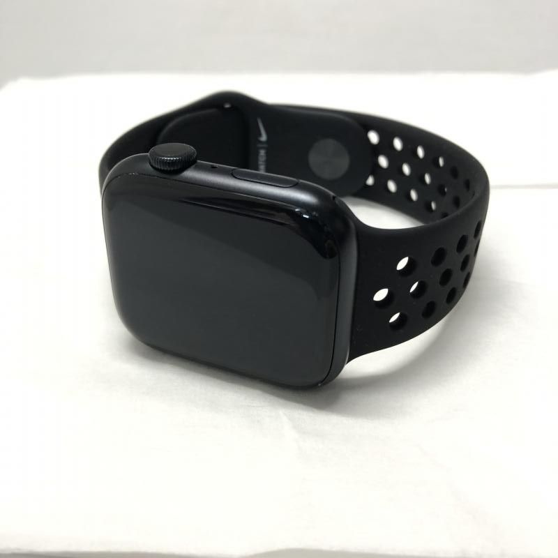 中古B】Apple Watch series8 GPSモデル 45mm Apple Watch Series8 45mm