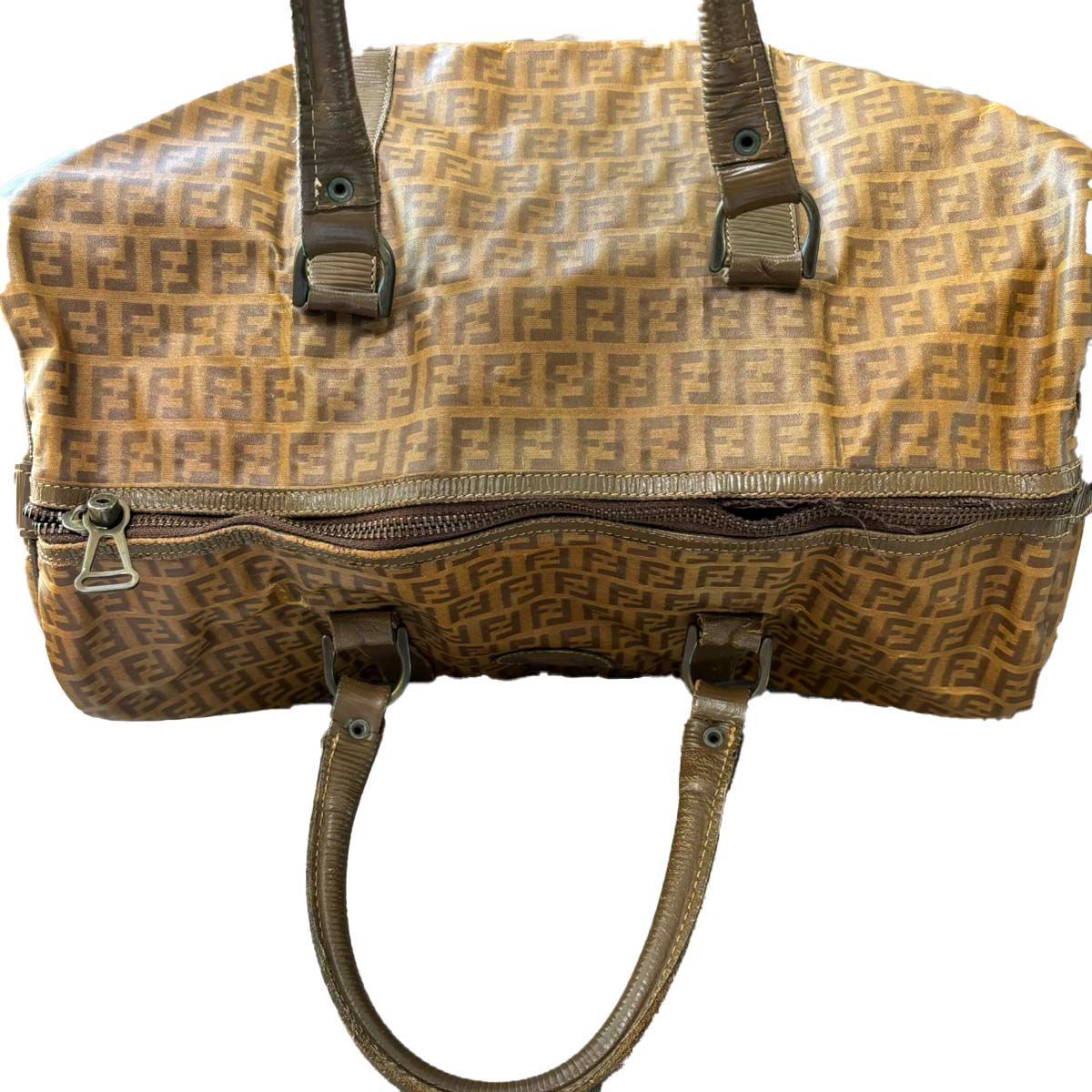 け様※12/23(月)以降発送【送料無料】【訳あり】FENDI/フェンディ/ミニ