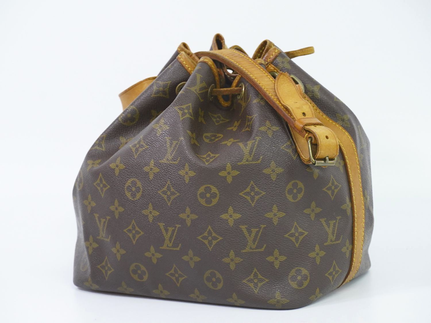 ルイヴィトン LOUIS VUITTON LV プチノエ モノグラム ショルダーバッグ