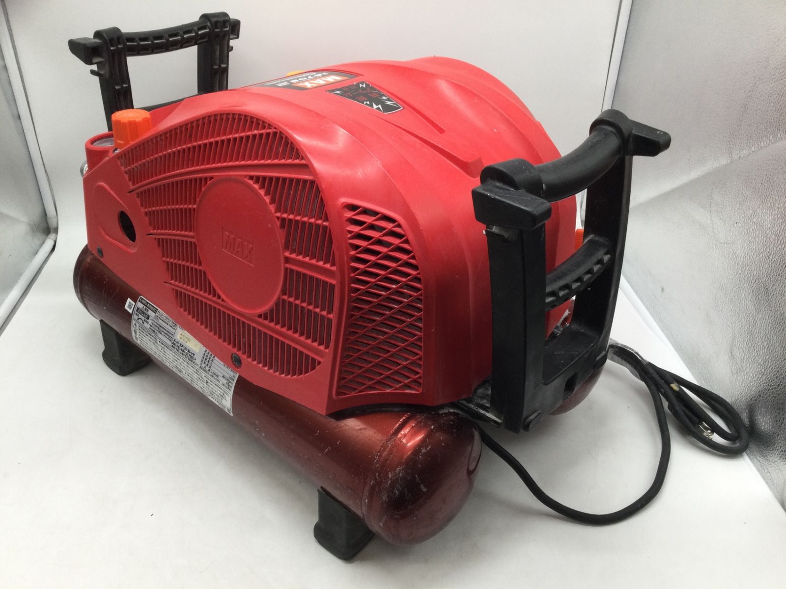 エコツール豊田インター店】MAX/マックス 高圧エアコンプレッサ AK