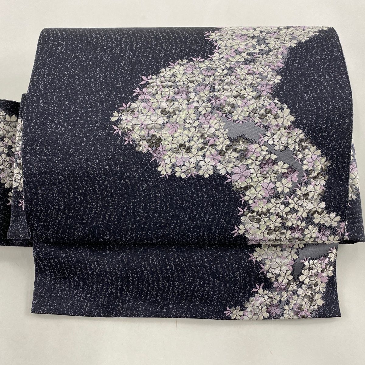 付け帯 美品 秀品 作り帯 桜 流水 銀糸 黒灰 正絹 【中古】 - メルカリ