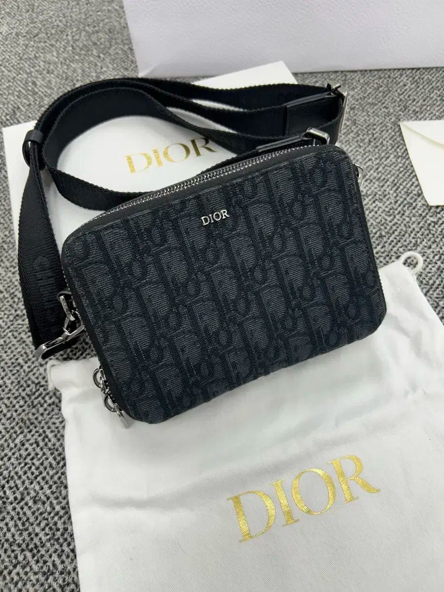 Dior