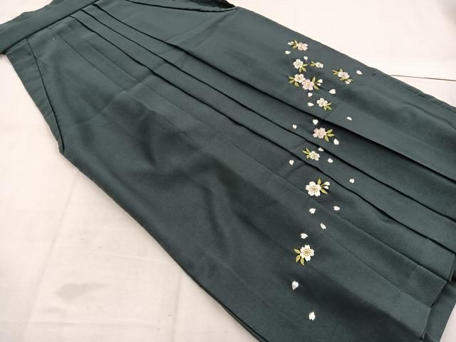 平和屋着物●女性 行灯袴 刺繍 舞桜 洗える着物 BAAV0989mz