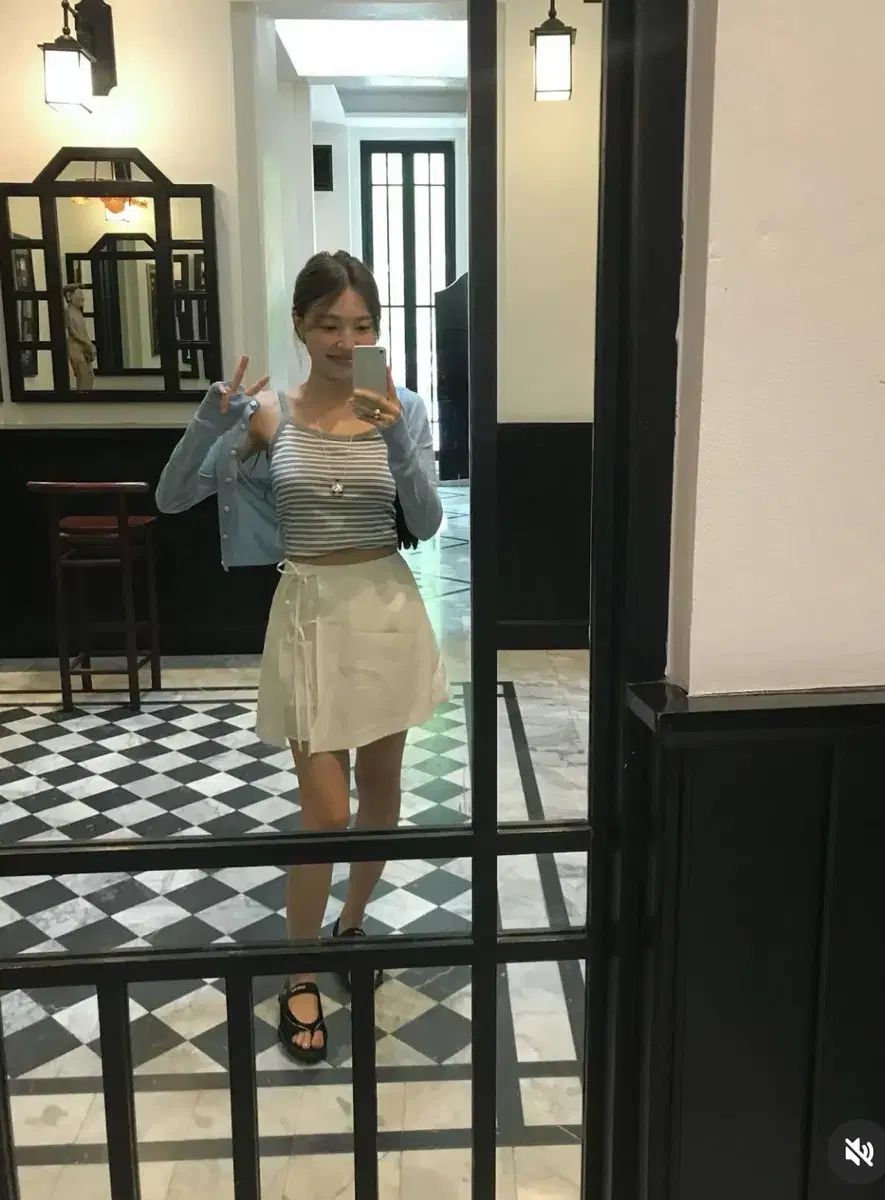 カーディガン 青