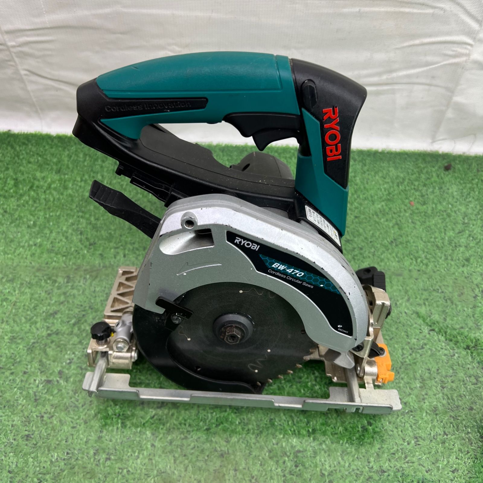 美品 リョービ 電子集塵丸ノコ ノコ刃100～125ｍｍ NW420ED ◇リョービ(RYOBI) 集じん丸ノコ NW-422ED町田店  | 京セラ