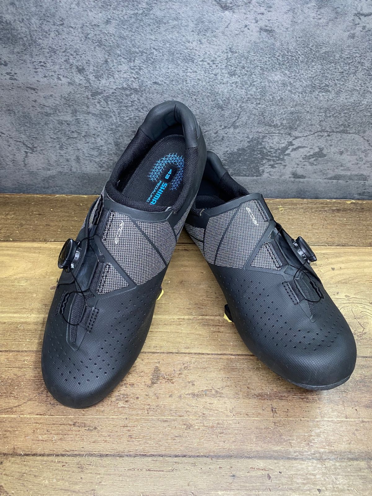 IZ221 シマノ SHIMANO RC3 SH-RC300M ビンディングシューズ 黒 EU43 SPD-SL