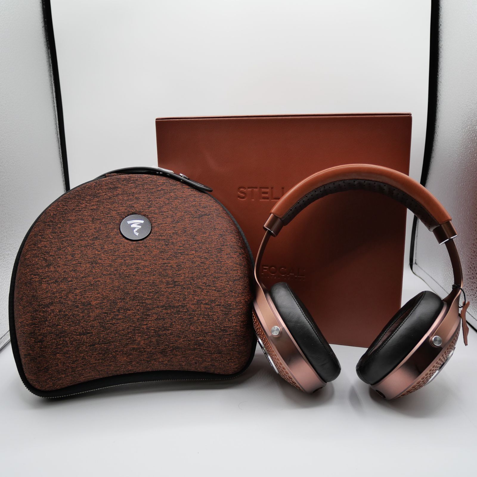 focal stellia 密閉型ベリリウムヘッドホン Stellia - Reference closed-back hi-fi headphones | Focal