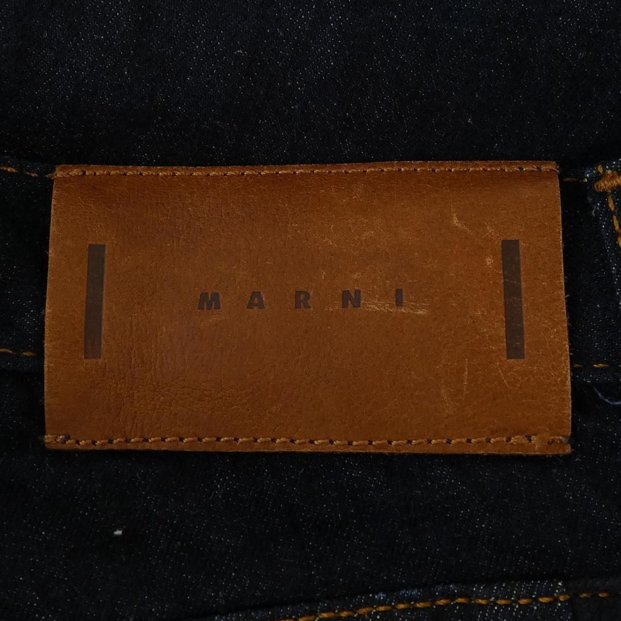 マルニ