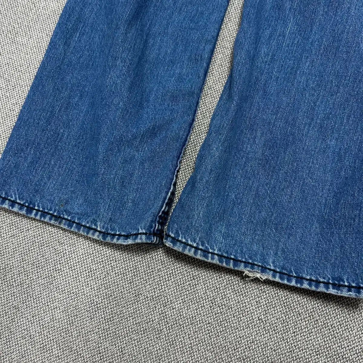 トゥルーレリジョン デニム シュプリーム×トゥルー レリジョンのコラボコレクションが登場！ | GQ