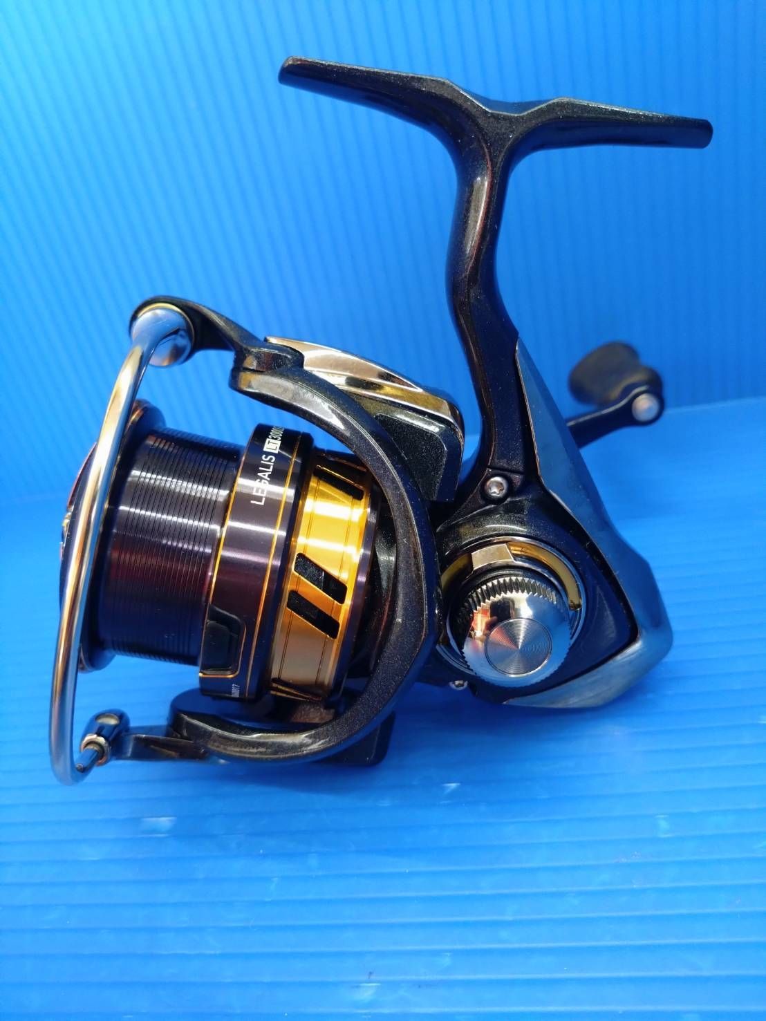 DAIWA LT3000S-C-DH スピニングリール