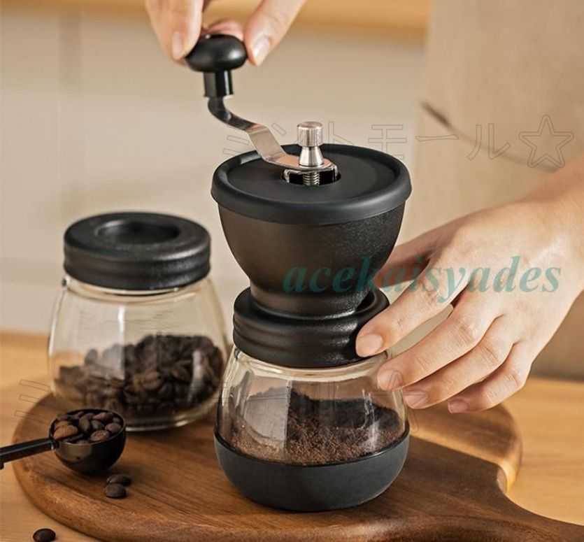 コーヒーミル 手動 手挽きコーヒーミル 豆挽き 全身水洗可能 持ち運びが便利 粉砕度調整可能 coffee 喫茶店 プレゼント アウトドア 粗さ調節