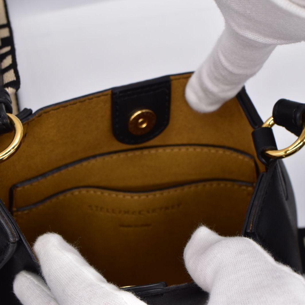 ✨極美品✨ ステラマッカートニー　ロゴ　パンチング　ショルダーバッグ ポーチ付 STELLA MCCARTNEY (ステラマッカートニー) パンチングロゴ