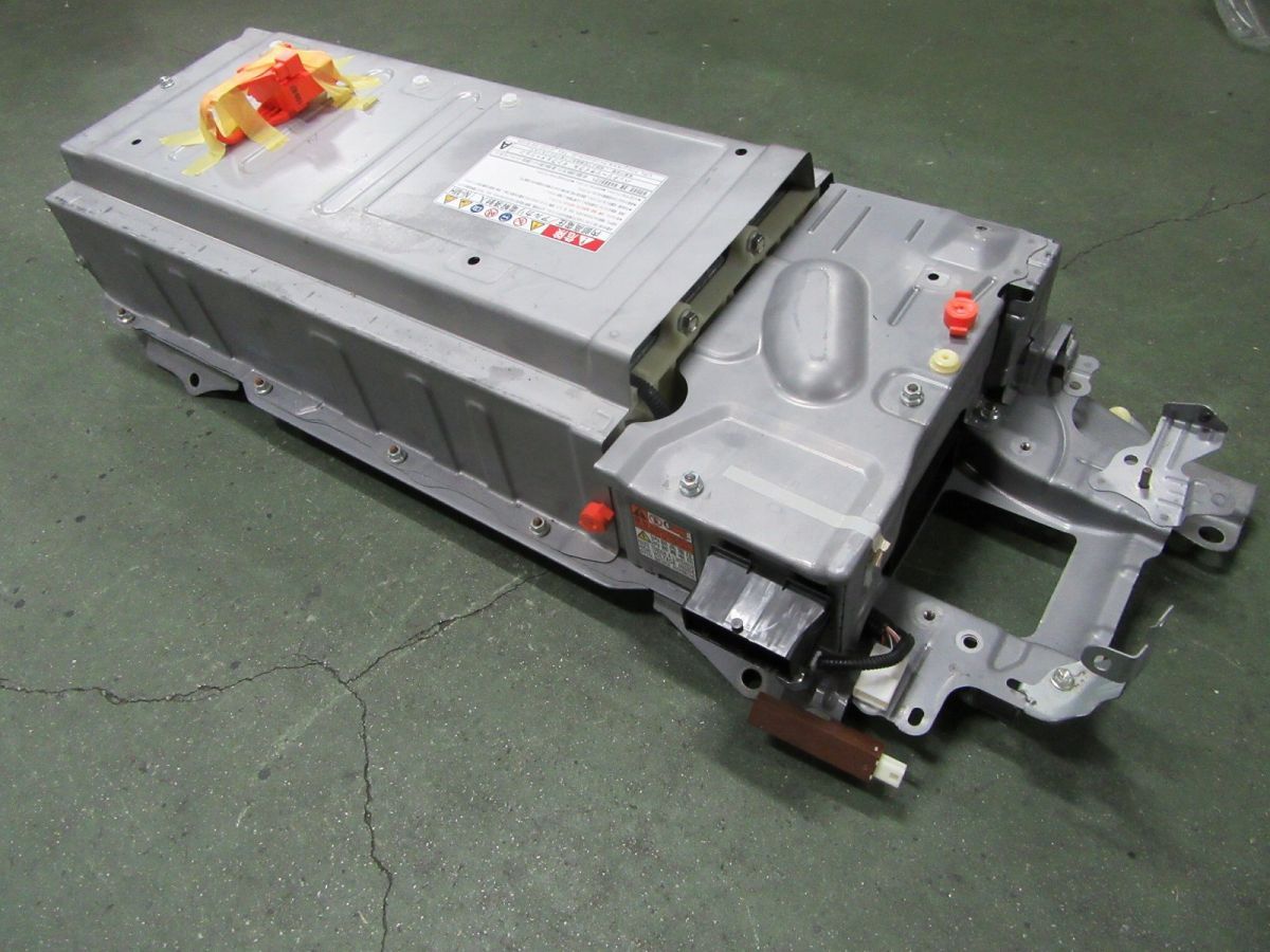 30プリウス ハイブリッドバッテリー G9280-76010 ジャンク品 ZVW30 プリウス HV ハイブリッドバッテリー G9280-76010 (ジャンク
