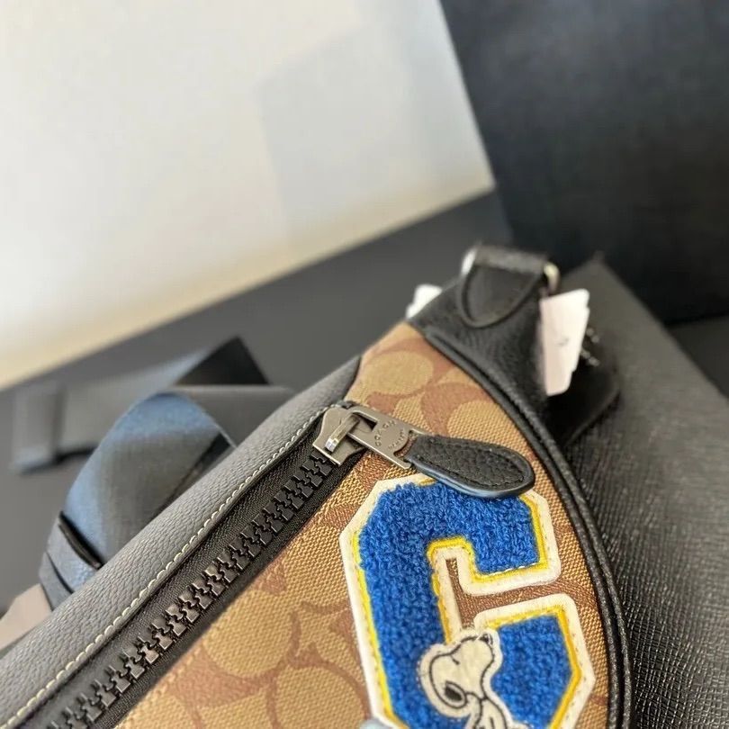 COACH コーチバッグ C4028 COACH X PEANUTS ピーナッツコラボ  