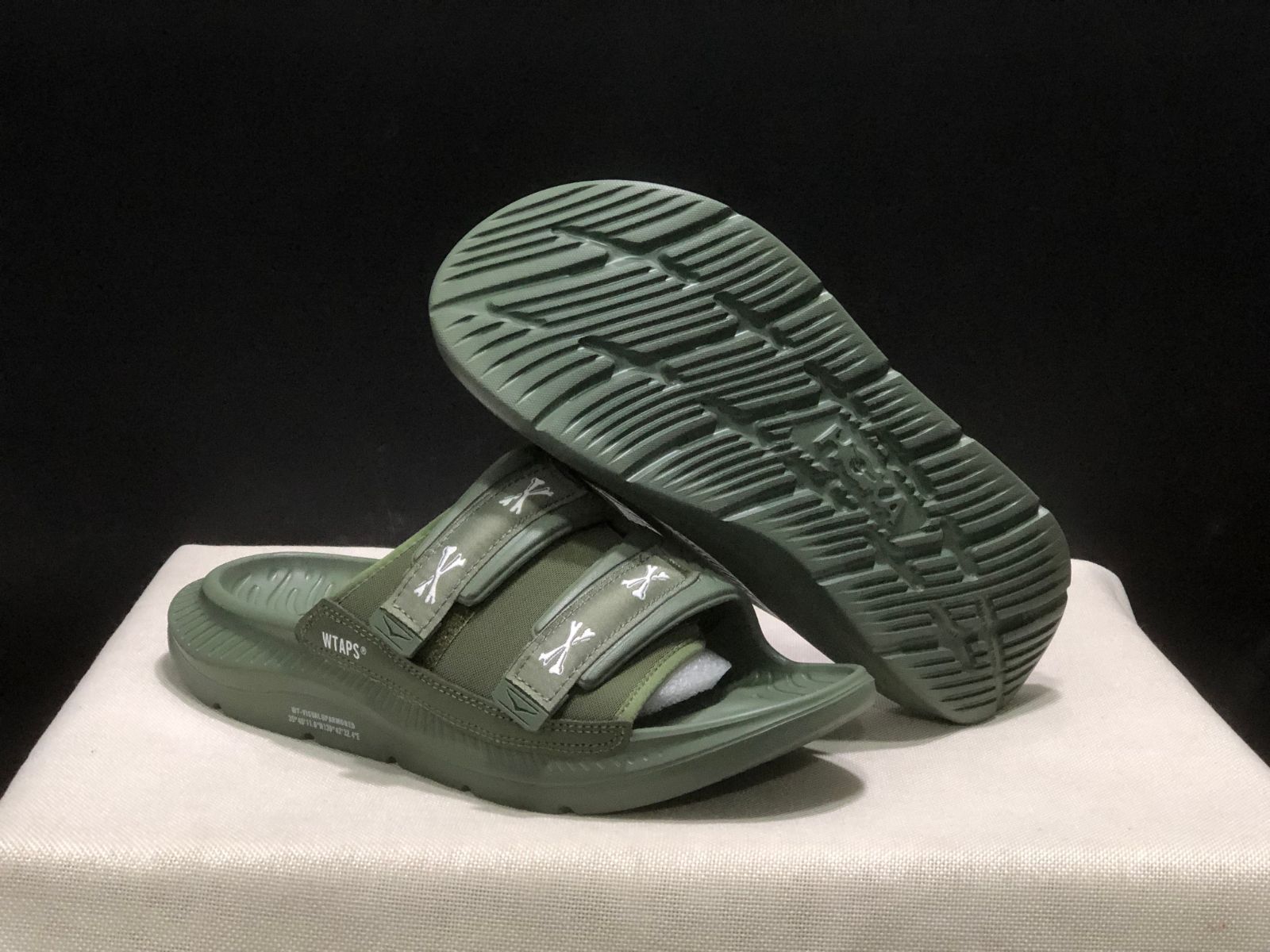 HOKA ONEONE ORA LUXE WTAPS ホカオネオネ ダブルタップス