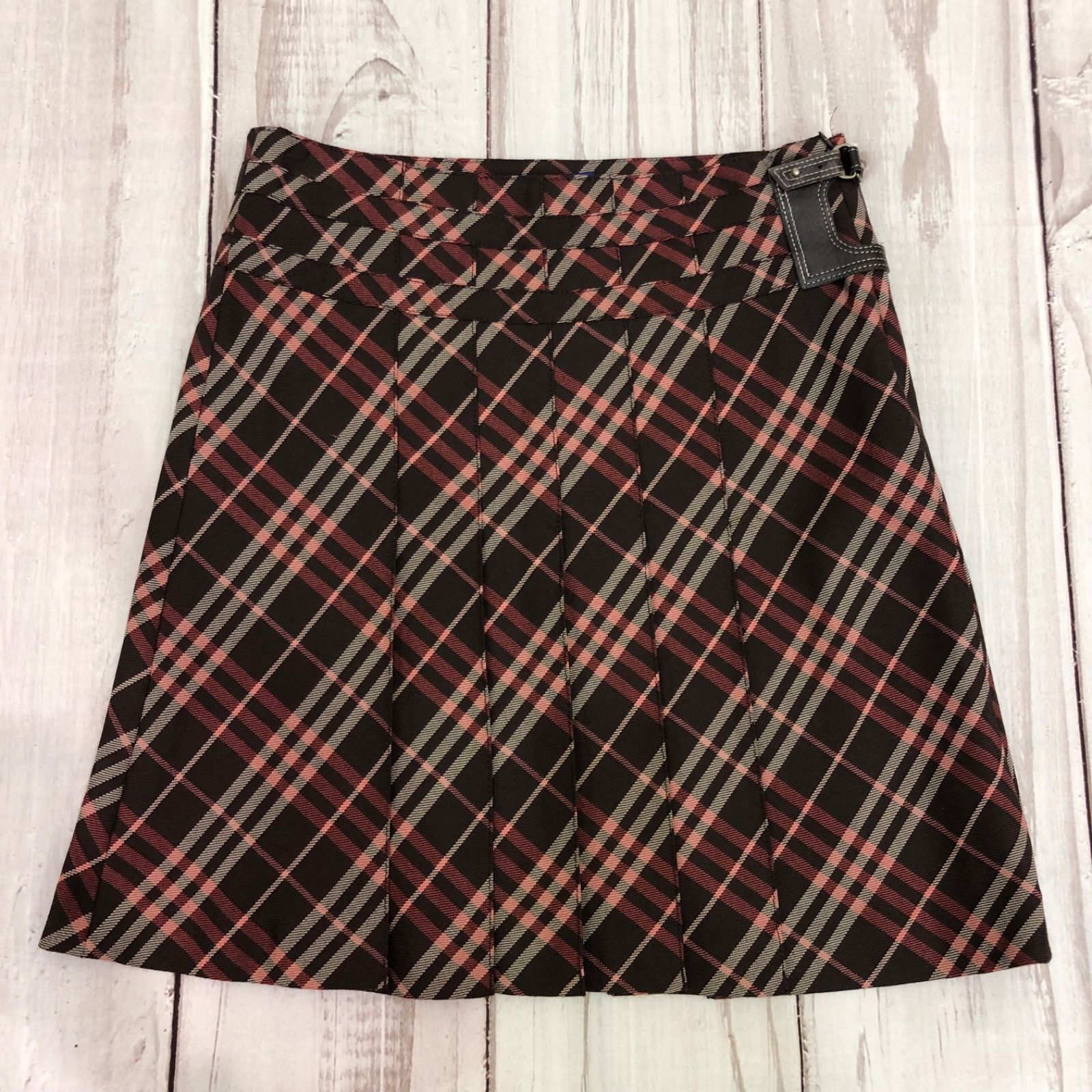 【バーバリーブルーレーベルBURBERRY】 赤 チェック プリーツスカート BURBERRY バーバリーブルーレーベル 赤チェック プリーツスカート