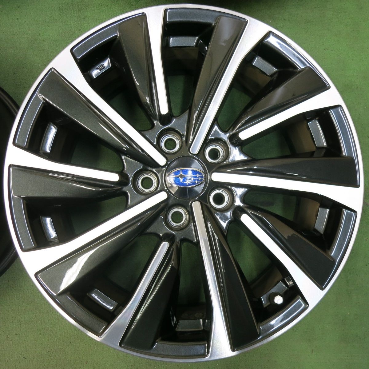 レヴォーグ STI SPORT アルミホイール 7.5J 114.3 スバル 【公式通販】
