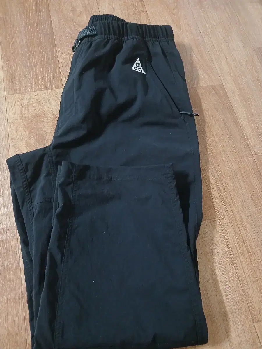 ナイキ acg