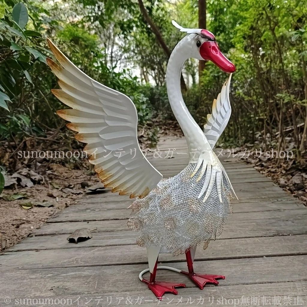 ガーデンオブジェ 庭の装飾