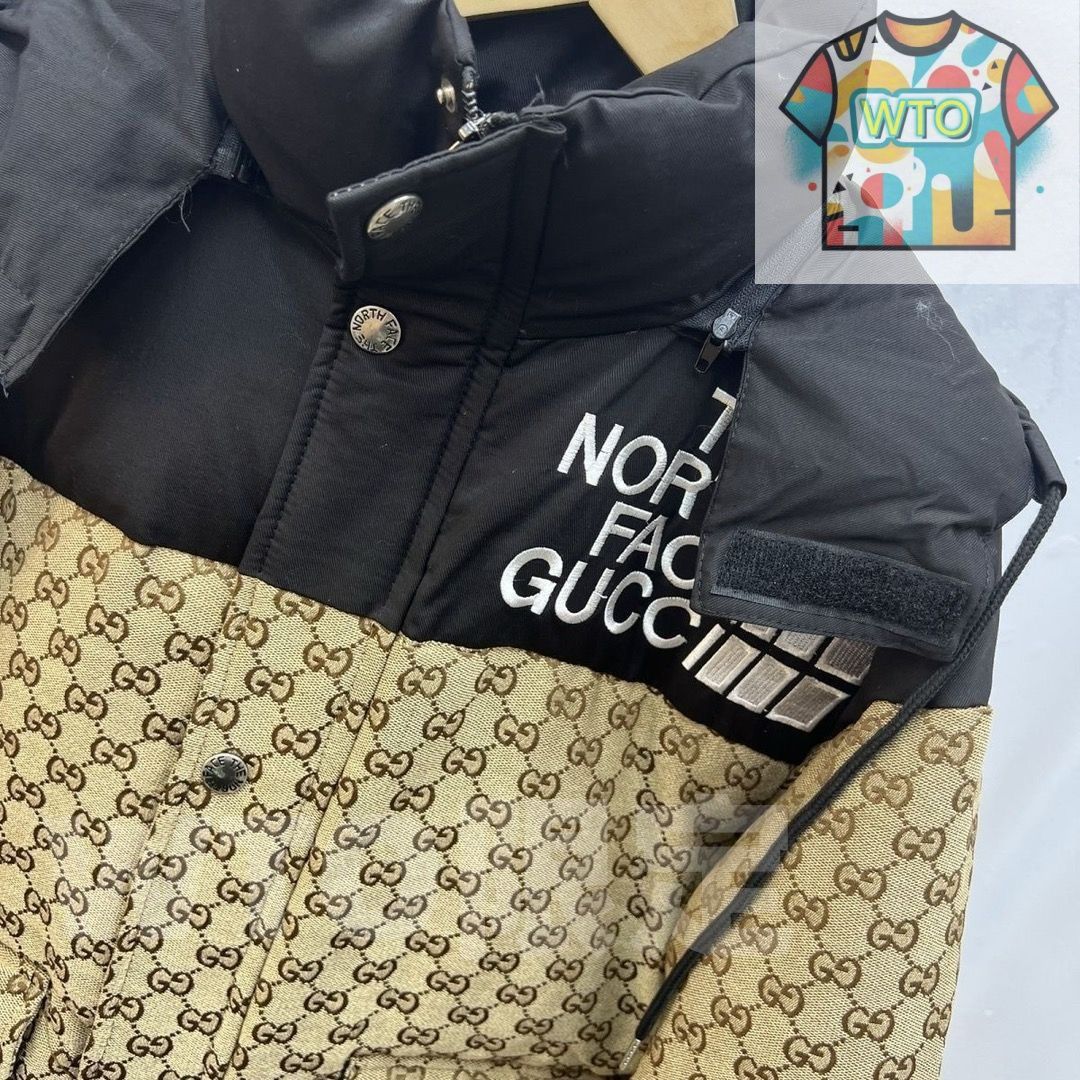 THE NORTH FACE x Gucci ダウンジャケット　Ｍサイズ ノースコラボGucci x The North Face W GG Padded Short Jacket