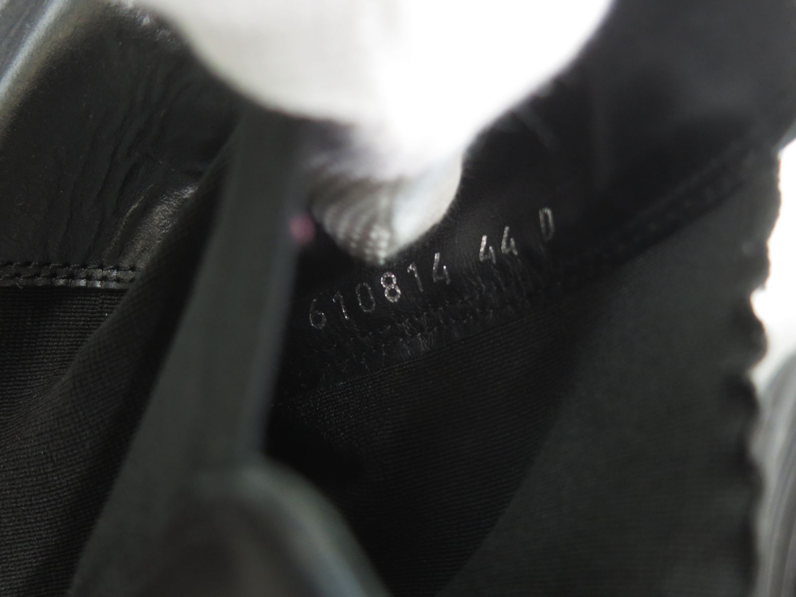 610814