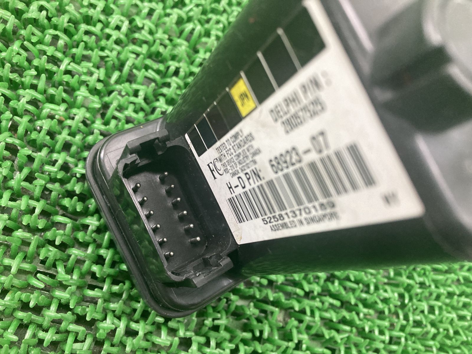 だぶる出品✩.*˚ ウインカーモジュール 68923-07 ハーレー 純正 中古