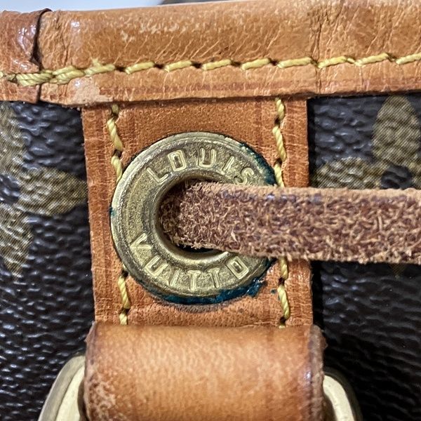 ショルダーバッグ