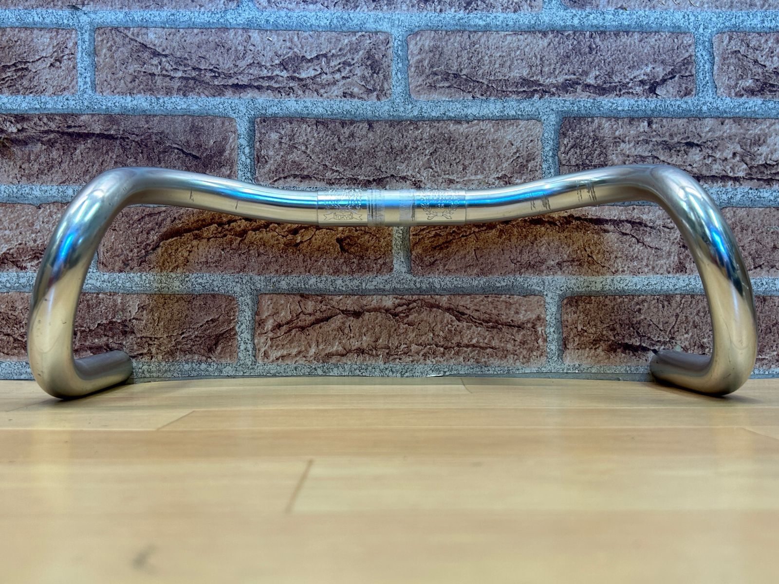 大特価sale!! 中古 NITTO GRAND RAUNDONNEUR DROPBAR 135 390mm 316g ニットー アルミドロップハンドル ランドナー ロード ミニベロ ピスト 同梱発送承り中!! M-773