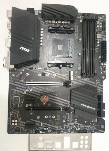 メモリ増設済✨神速の２０２０年製✨第１０世代コアｉ５に超高速ＳＳＤ✨フルＨＤ液晶 メモリ増設済✨神速の2020年製✨第10世代コアi5に超高速
