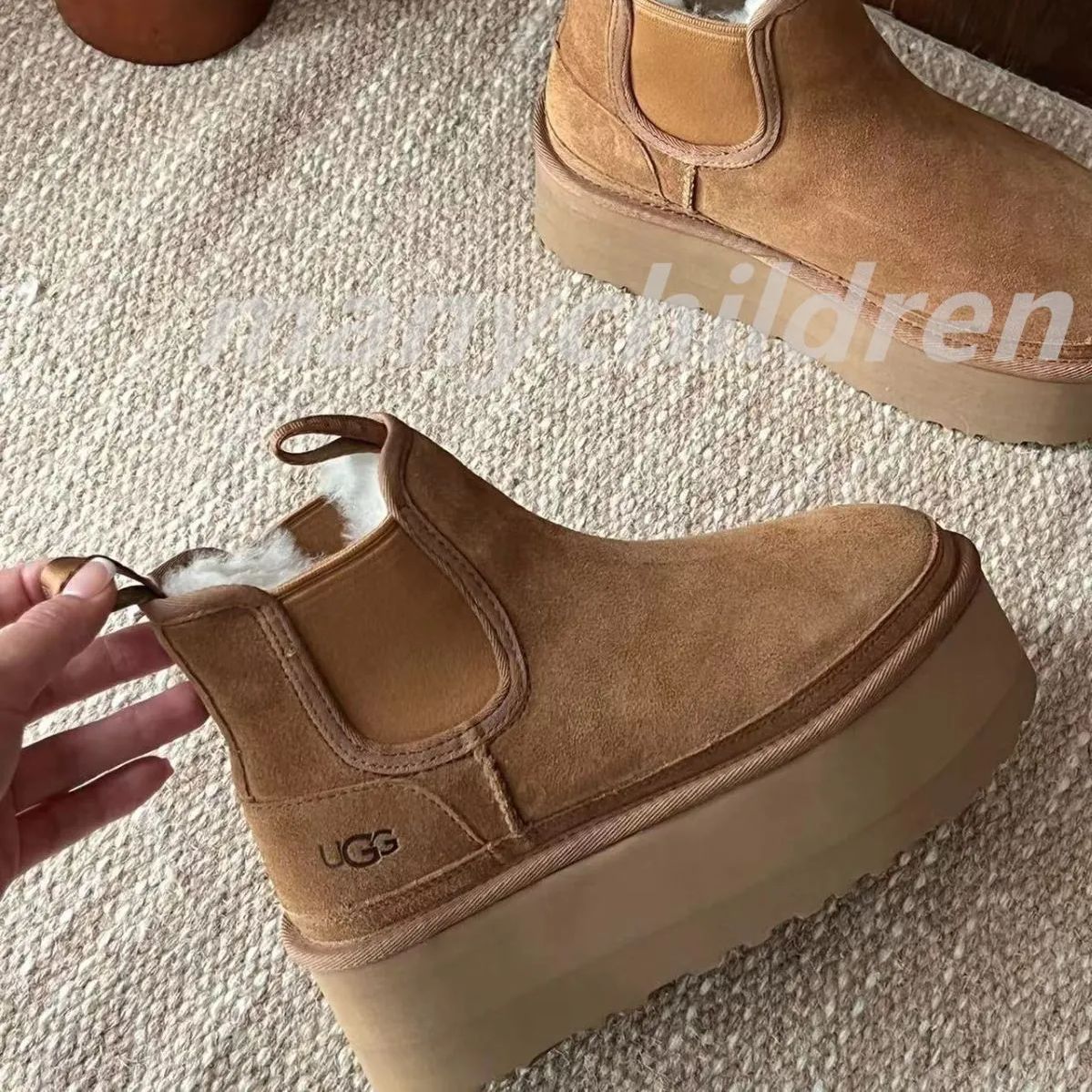 💕人気極美品 厚底 5cm UGG アグ ブーツ レディース ニューメル プラットフォーム チェルシー