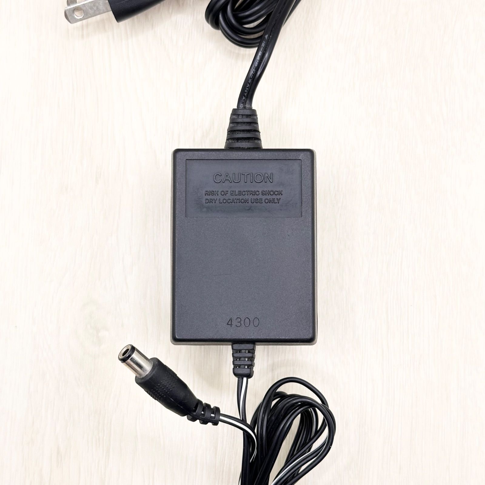 完動品ZOOM G5＋純正アダプター＋純正ソフトケース＋ZOOM G BOOK他 完