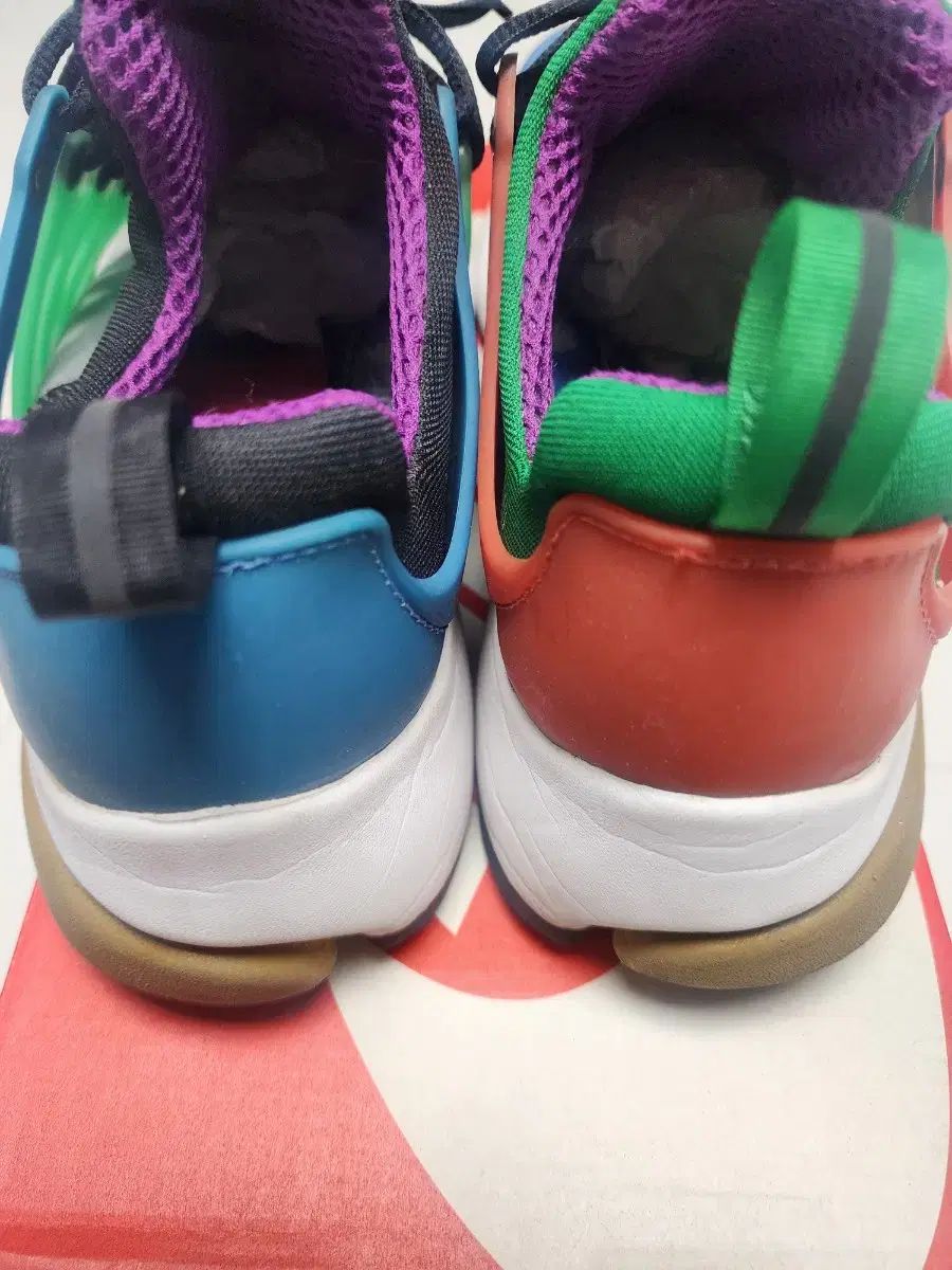 NIKE ナイキ