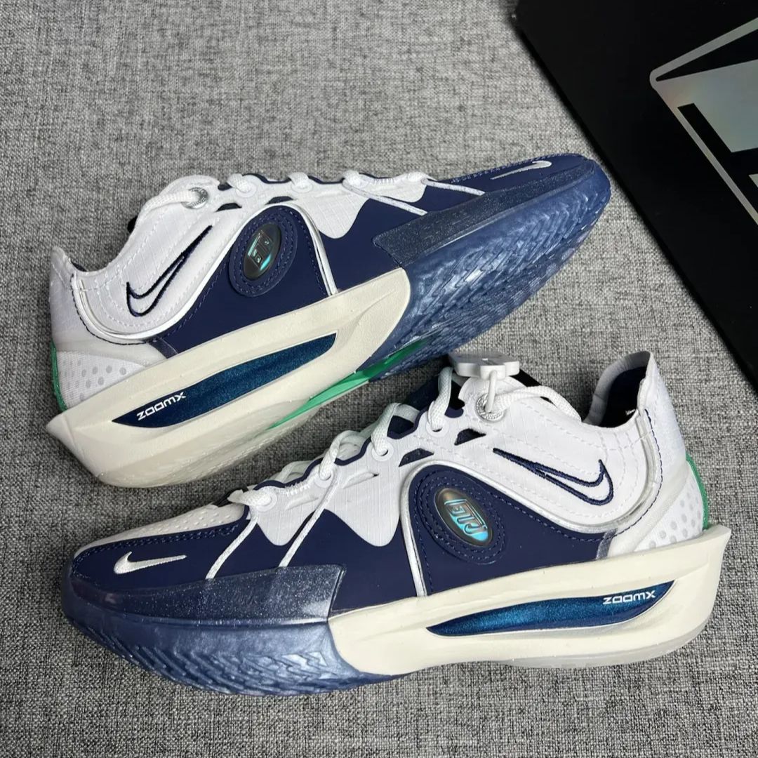 NIKE AIR ZOOM G.T. CUT 3  