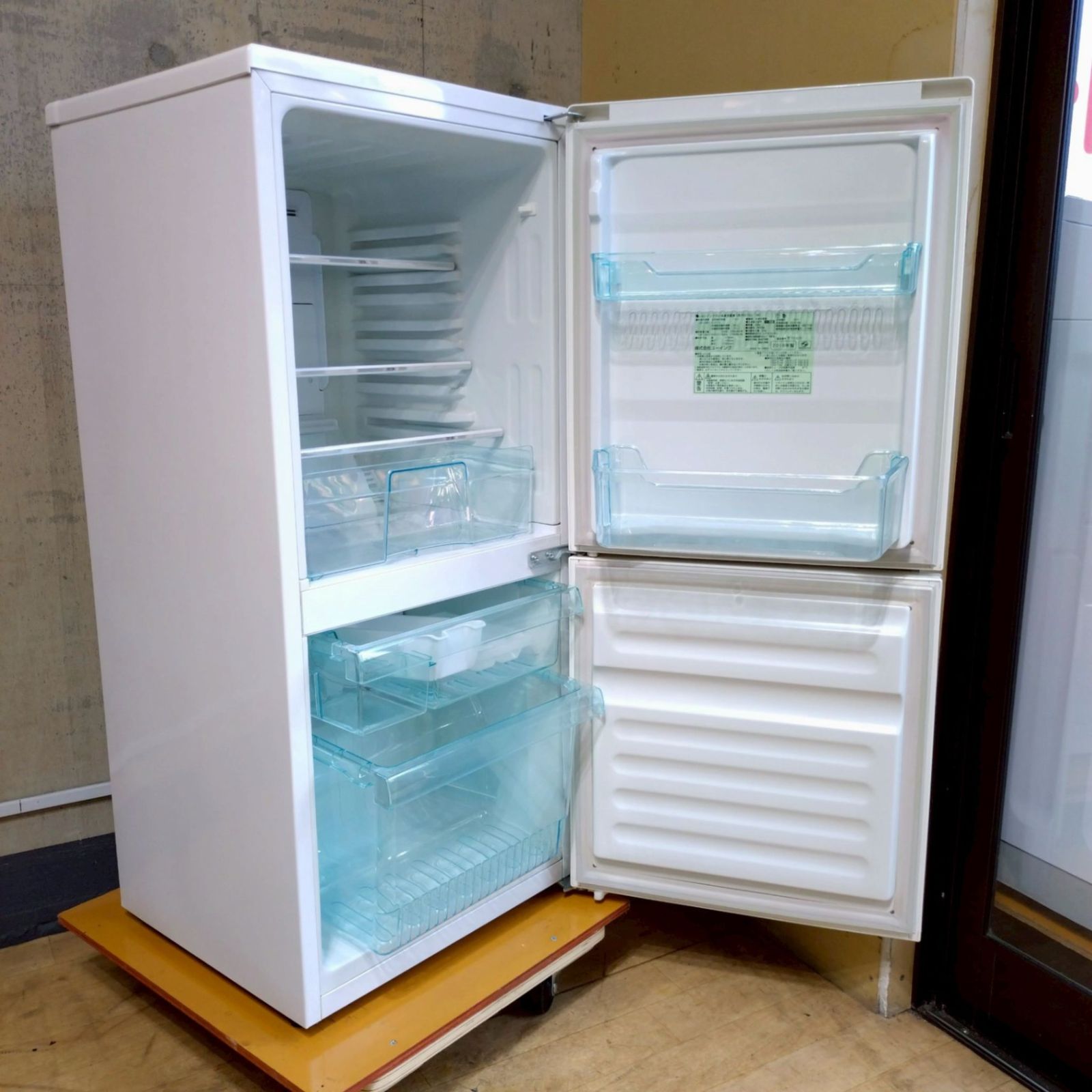 関東一円送料無料】ユーイング 2ドア冷凍冷蔵庫 UR-FG110J 110L